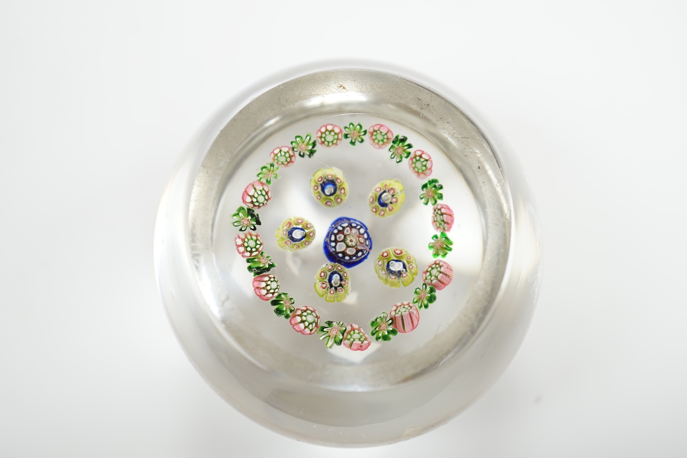 A St Louis millefiori glass paperweight, 7.5cm in diameter